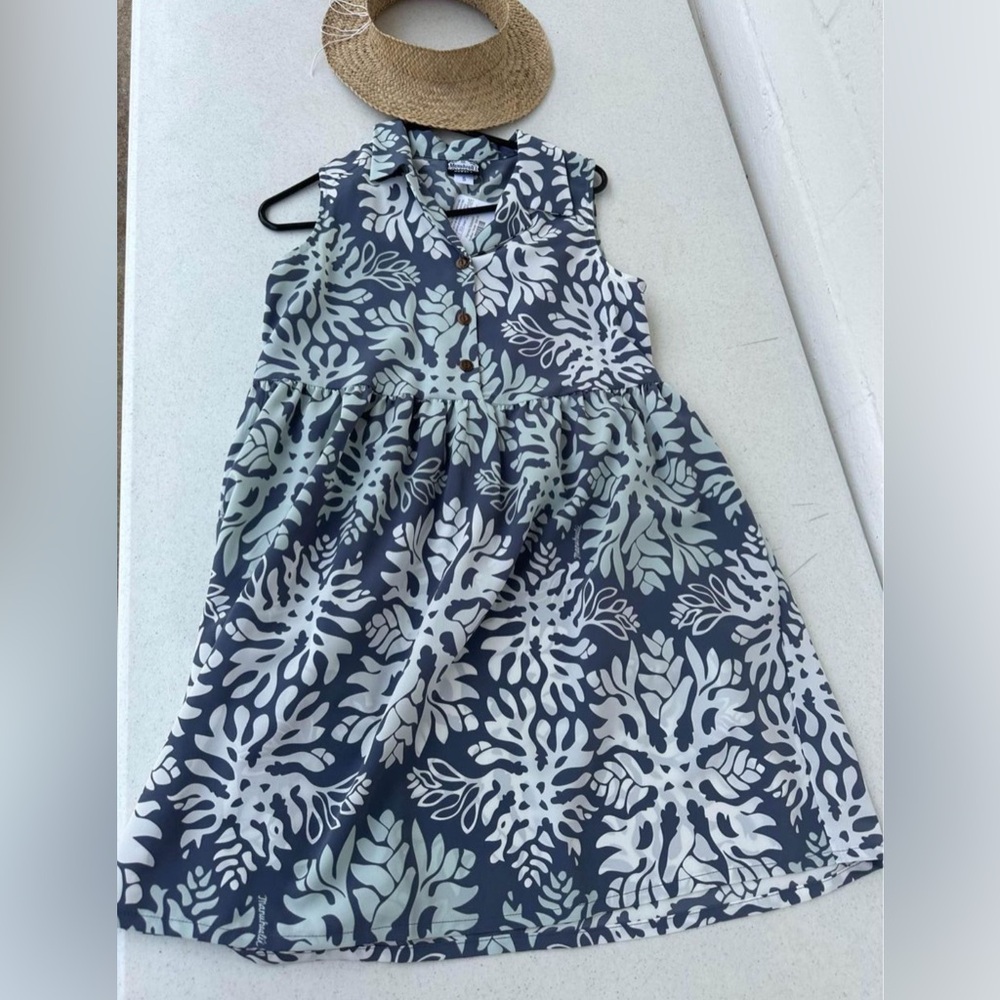 Manuhealii Awapuhi babydoll dress brand new with tags small